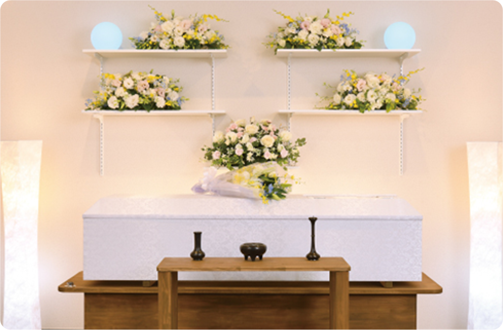 安置所の祭壇(オプション追加時の一例)の写真